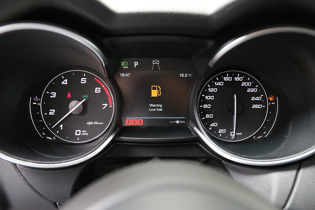 Alfa Romeo Stelvio 2,0 Turbo 16V Q4 200hk AWD Aut 2018