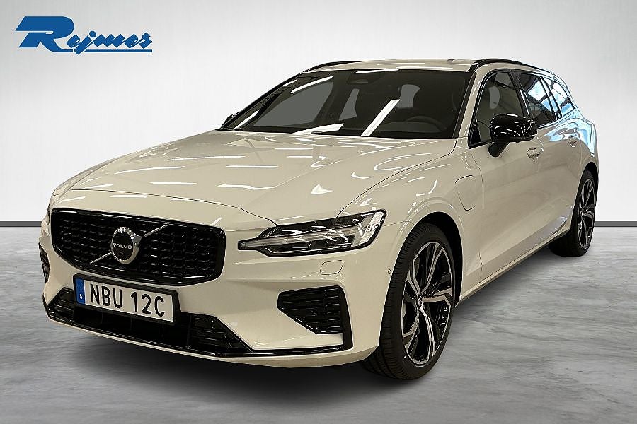 Volvo V60 T6 Plus Dark Nordic Edition