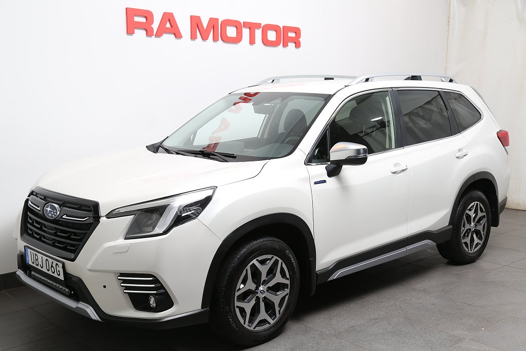 Subaru Forester 2,0i e-Boxer XFuel Active AWD Aut Extraljus Motor-v 2024
