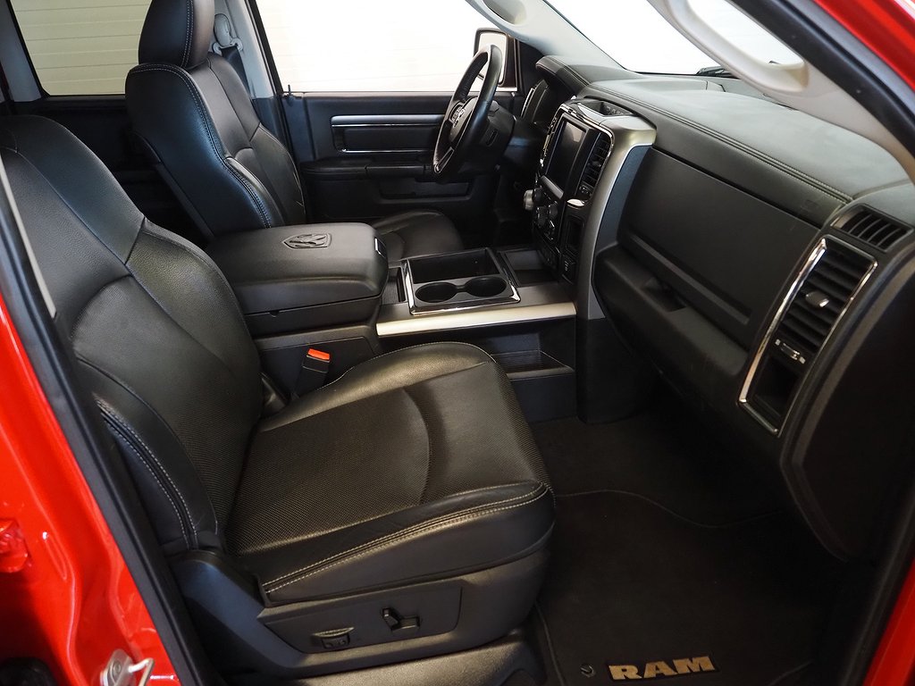 RAM 1500 HEMI Quad Cab 5.7 V8 HEMI 4x4 395hk |Drag|Kamera| 2014