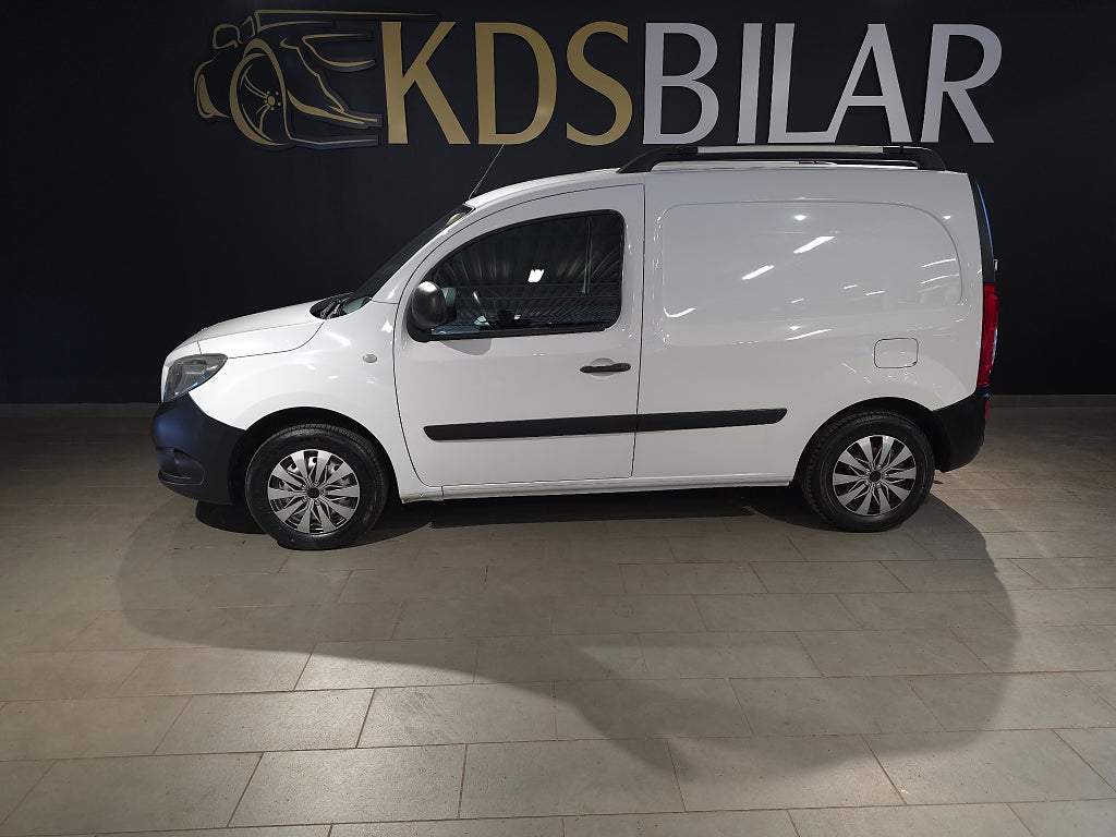 Mercedes-Benz Citan 109 CDI Euro 5 Skåp 90hk | Drag | Nybes