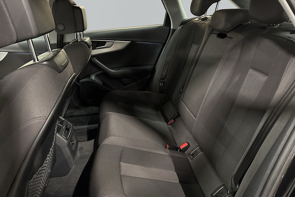 Audi A4 Allroad Q 2.0 TDI Värmare Dragkrok