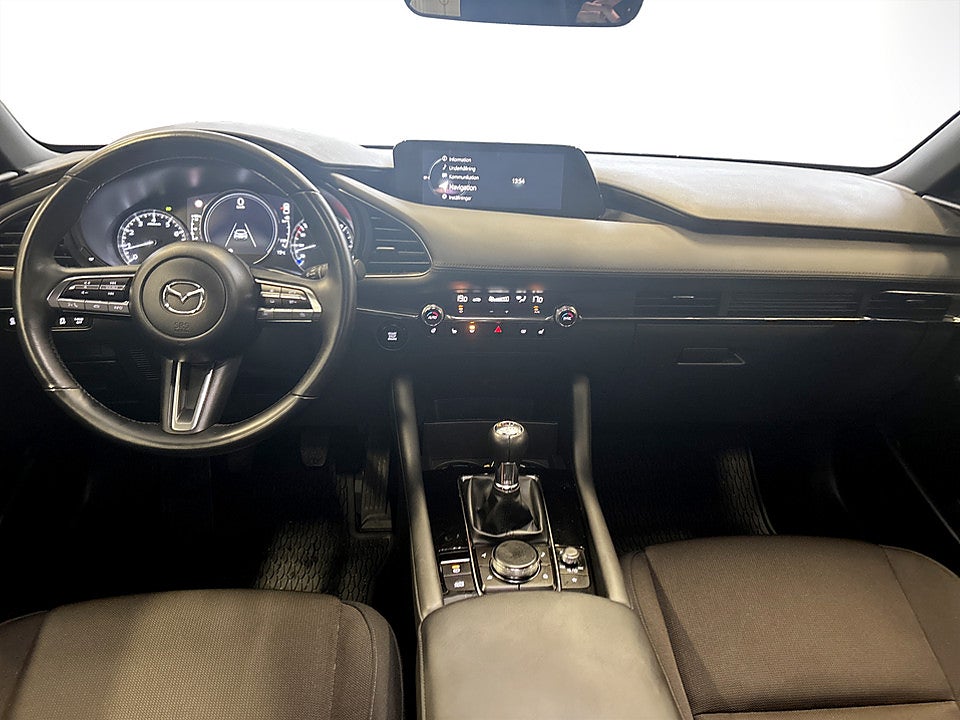 Bild på Mazda 3 Hatchback 2.0 SKYACTIV-G M 150hk B-KAMERA NAVI