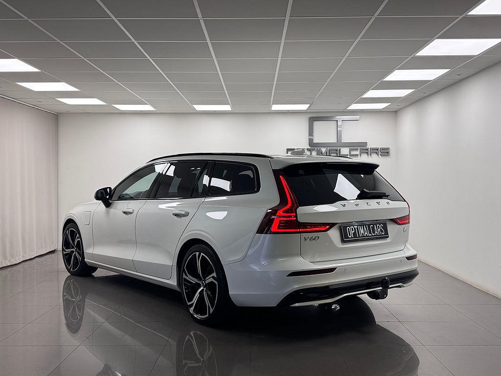 Volvo V60 Recharge T6 AWD R-Design Plus Dark EDT. MOMS Leasebar bild 17