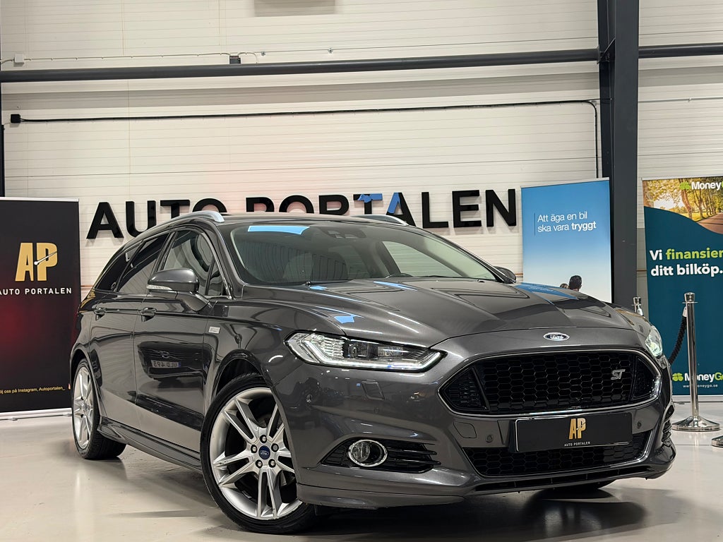 Ford Mondeo Kombi 2.0 TDCi Powershift Titanium 180Hk ST-Line | Pano