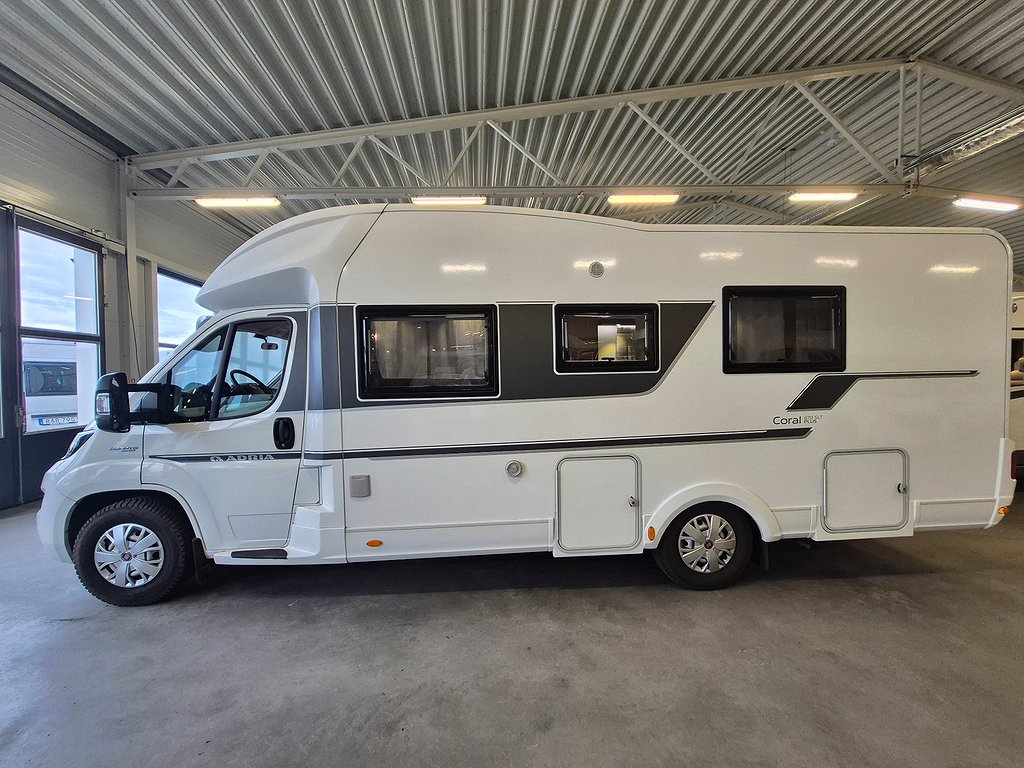 Adria Coral Plus 670 SLT /Cinderella/Solcell/AC bodel/Automat - Adria