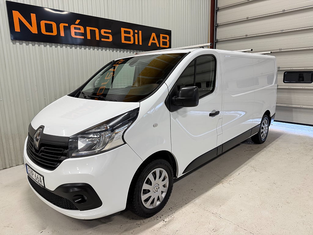 Renault trafic 1.6 dCi 145HK L2 LÅNGA MODELLEN NAVI D-VÄRM Euro 6