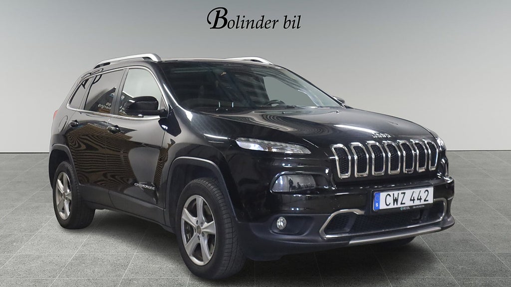 Jeep Cherokee 3.2 V6 4WD BES DRAG SKINN B-KAMERA