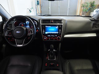 Kombi Subaru Outback 14 av 24