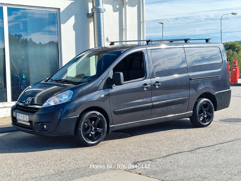 Toyota ProAce Skåpbil 2.0 D-4D/Ny Bes/Dubbla skjutdörrar/