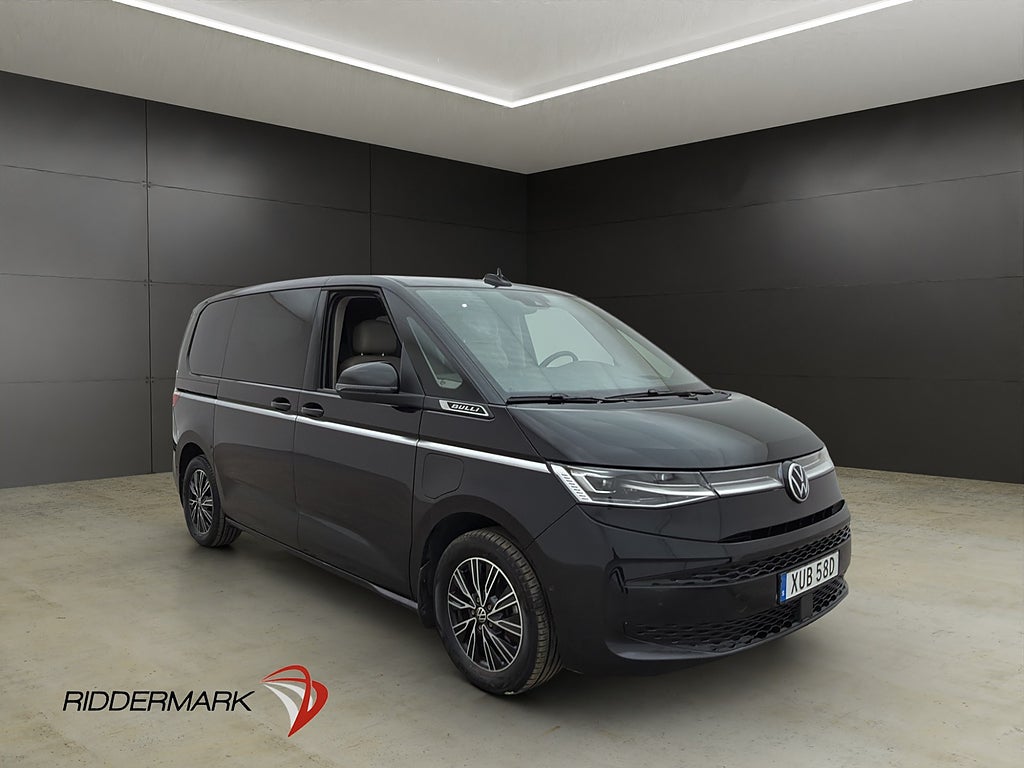 Volkswagen Multivan Style eHybrid Värmare El-Dörr Skinn Pano
