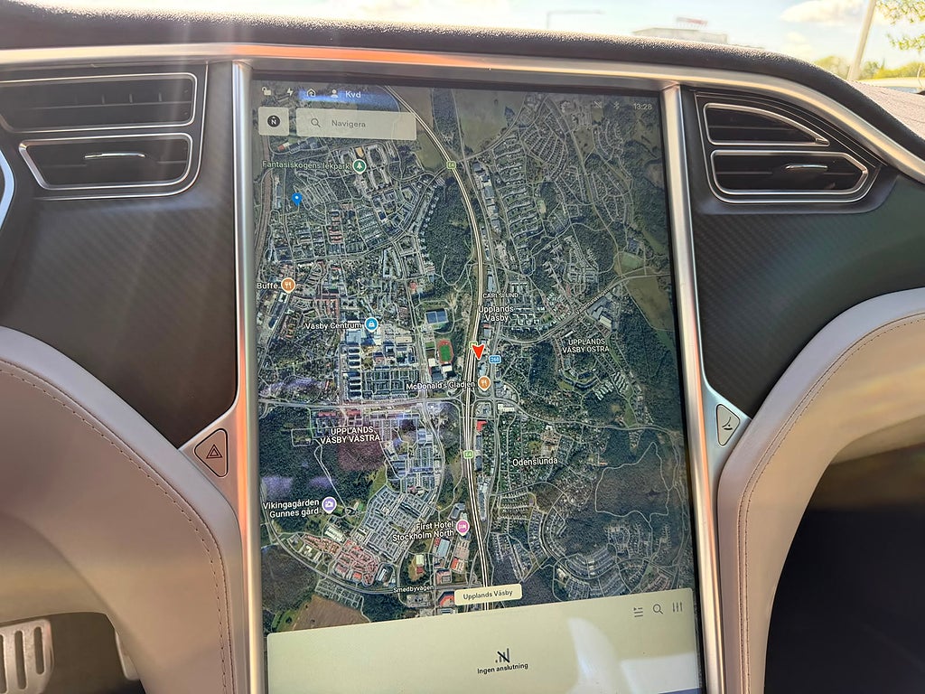 Tesla Model S P85D, 511hk, 2015