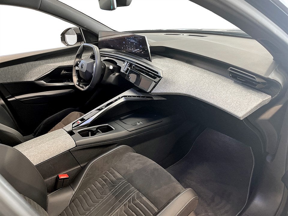 Bild på Peugeot 5008 GT Hybrid 145hk Aut - DRAG,B-KAMERA,NAV