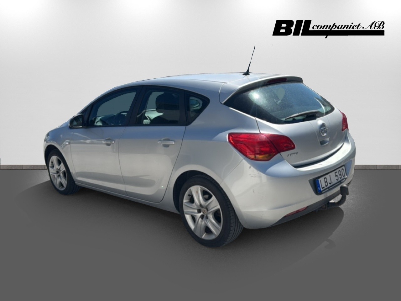 Opel Astra 1.6 Manuell, 115hk 2011, bild 6/42