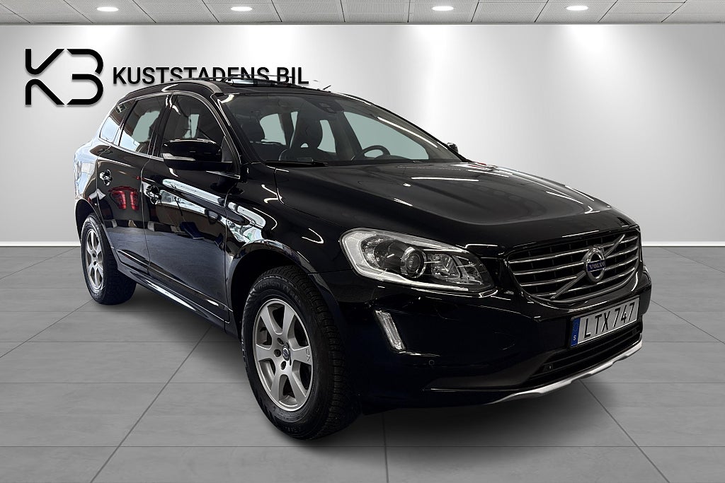 Volvo XC60 D4 Momentum Dragkrok Värmare VOC Panorama