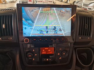 Husbil-integrerad Eura Mobil IL 650 HS 10 av 25