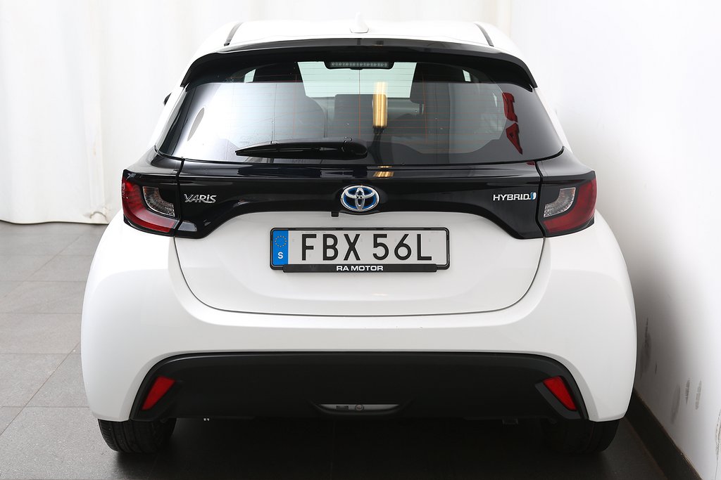 Toyota Yaris 1,5 Hybrid Active Aut 5D Kamera Leasbar 2023