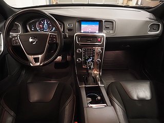 Kombi Volvo V60 13 av 23