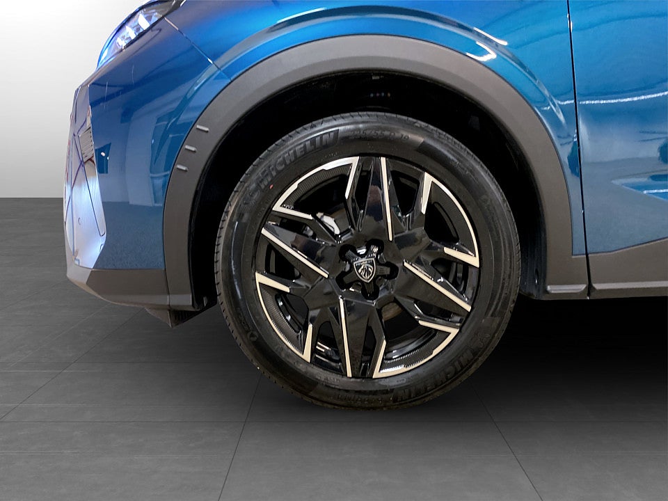 Bild på Peugeot 3008 GT Hybrid 145hk Aut B-KAMERA CARPLAY