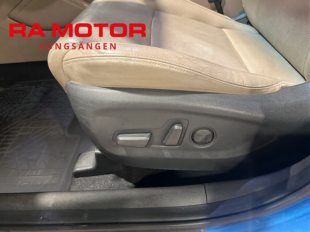 Hyundai Tucson 2.0 CRDi 4WD AUT Premium Skinn, Pano Nav 2016