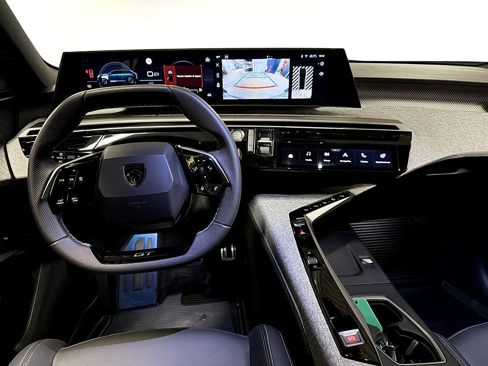 Bild på Peugeot 5008 GT Hybrid 145hk Aut KAMPANJ BRÄNSLE INGÅR