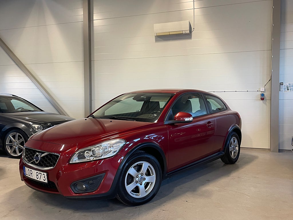 Volvo C30 2.0F Momentum Dragkrok Nyservad Kamkedja