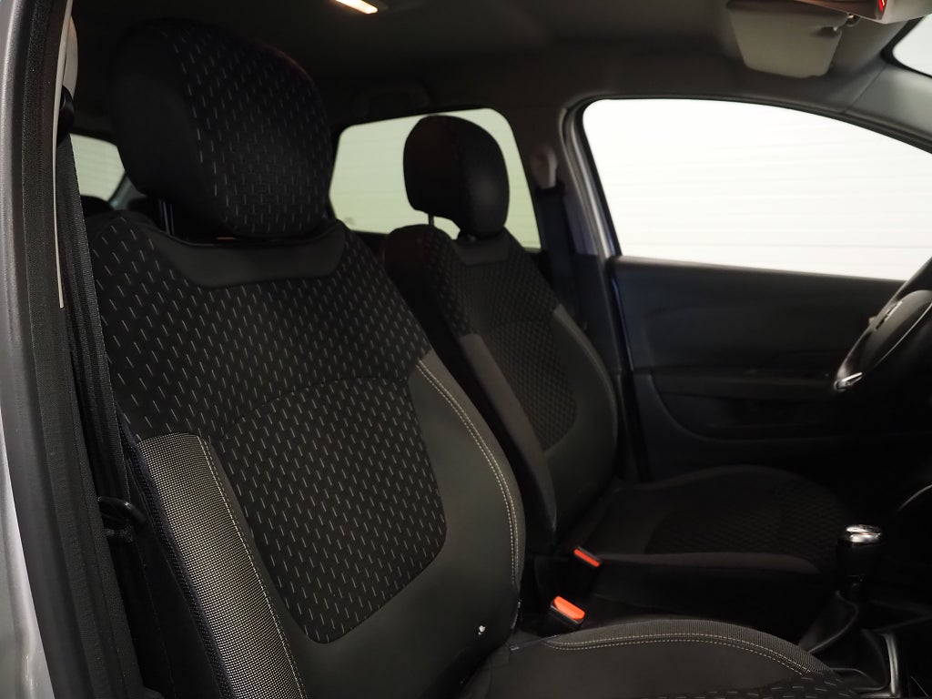 Renault Captur 0.9 TCe 90hk Intens Kamera Navi Parkeringspaket Carplay 2019