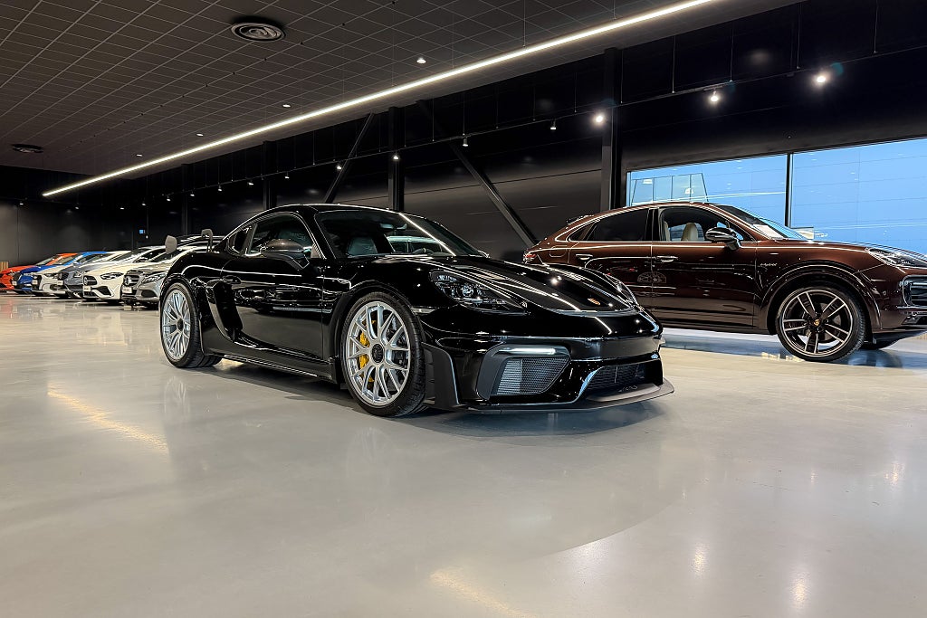 Porsche 718