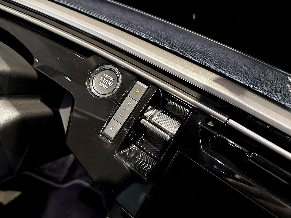 Bild på Peugeot 3008 GT Hybrid 145hk Aut B-KAMERA CARPLAY