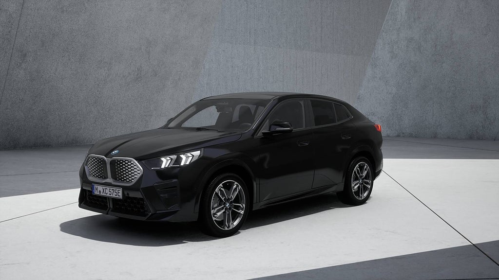 BMW iX2 xDrive30 4,95 ränta M Sport Drag Rattvärme Drive Assist
