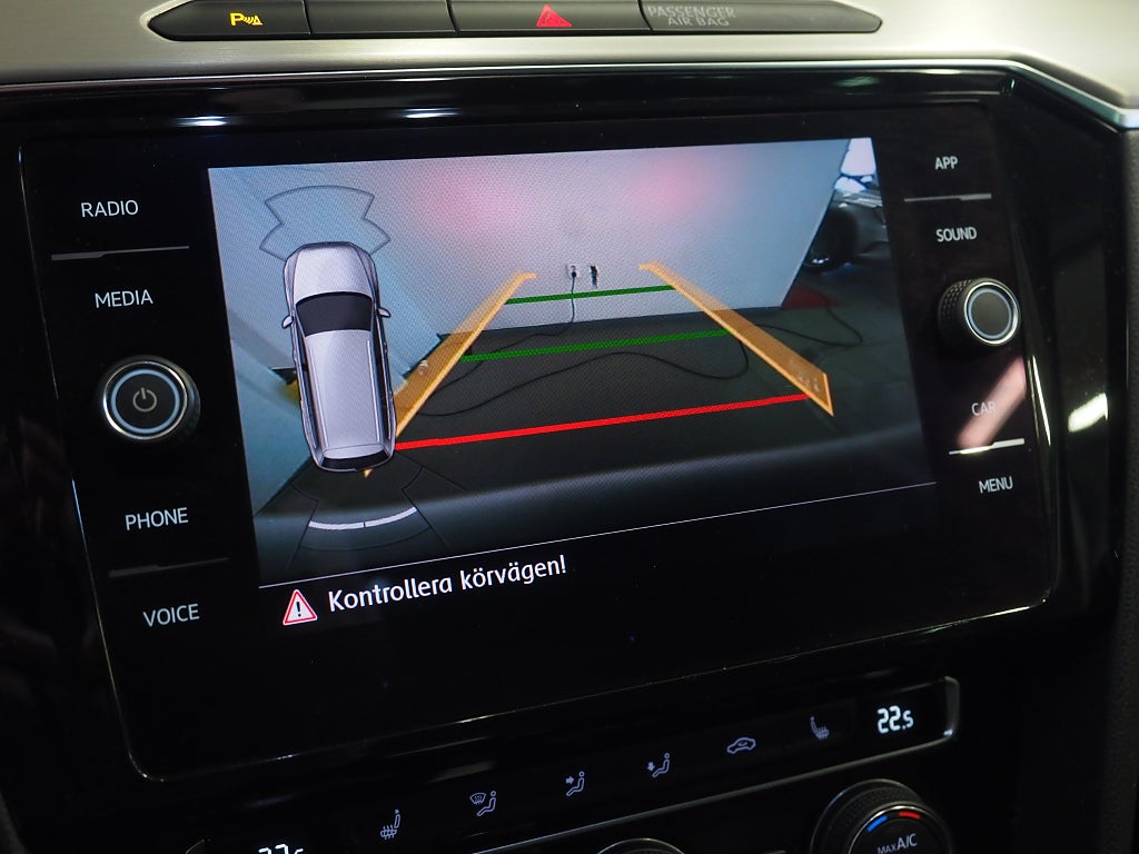 Volkswagen Passat SC 2.0 TDI 4Motion GT R-Line Cockpit Drag D-Värm Skinn 2018