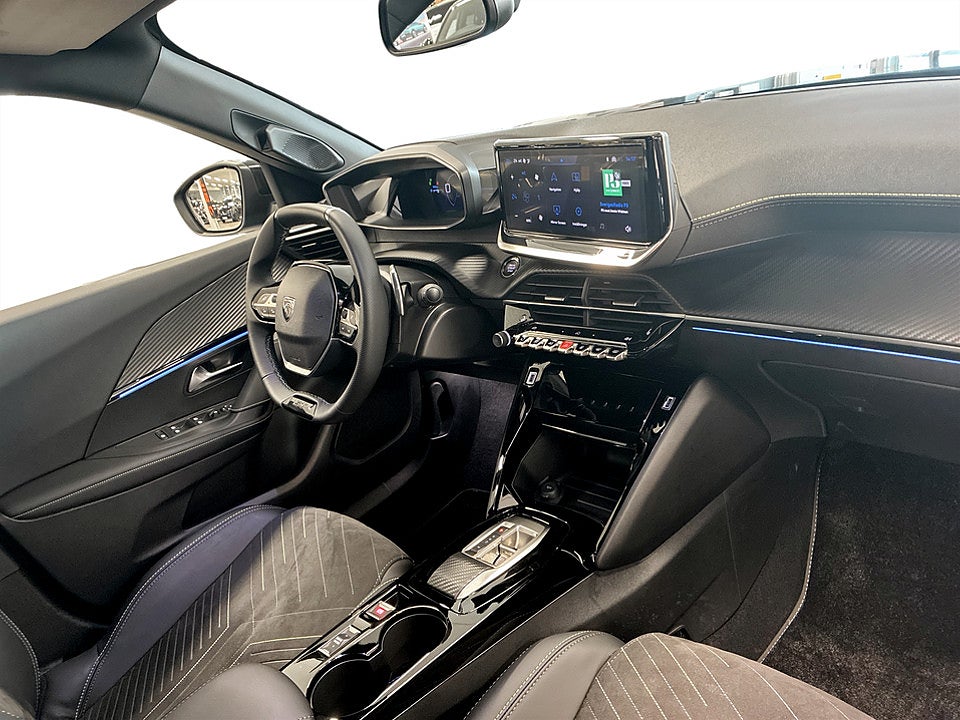 Bild på Peugeot 2008 GT Hybrid 145hk Aut CARPLAY B-KAMERA