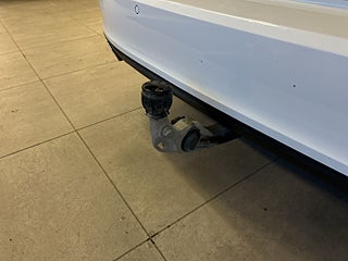 Volvo V90 D4 AWD Momentum Adv Kamera/Drakrok/SoV-Däck/Navi – bild 18