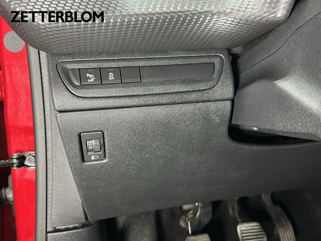 Kombi Peugeot 2008 15 av 18