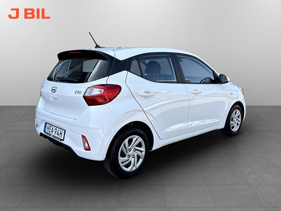 Bild på Hyundai i10 Essential 1.0 MPi 67hk CARPLAY RATTVÄRME