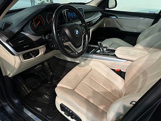 BMW X5 xDrive40e Steptronic Skinn Drag Kamera Pano GPS SoV