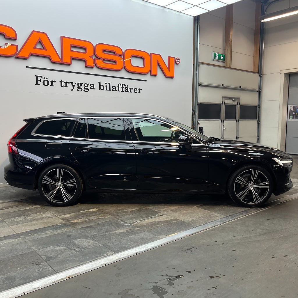 Volvo V60 D4 AWD Inscription Navi Carplay Backkamera Värmare Drag