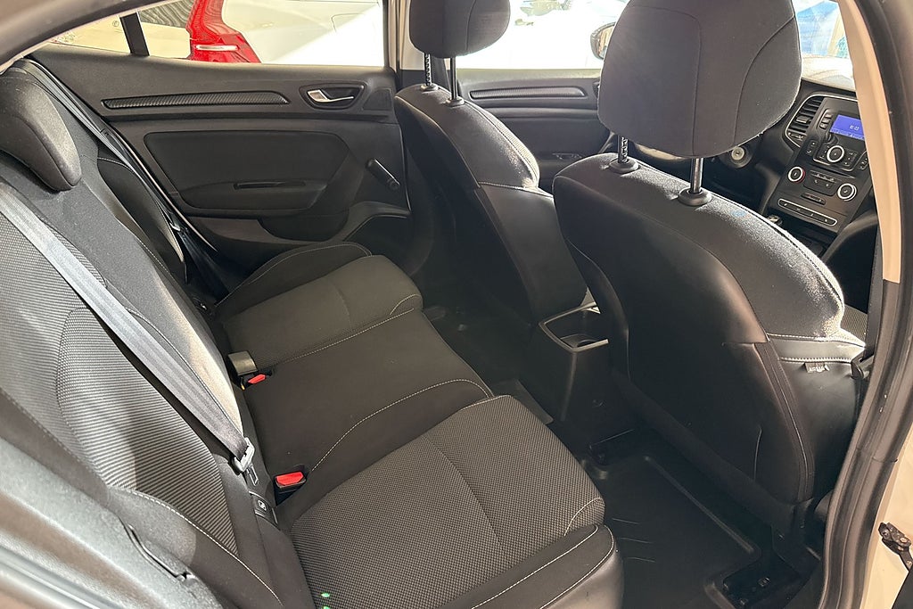 Renault Mégane 1.2 TCe M-värmare V-hjul Skatt 558Kr/år miniatyr 11