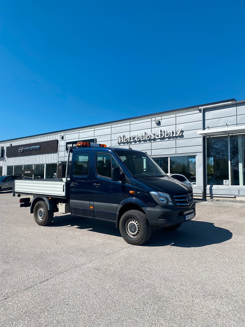 Mercedes-Benz Sprinter 319 BlueTEC 4MATIC Chassi Crew Cab Automat 190hk