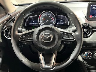 Halvkombi Mazda CX-3 9 av 20