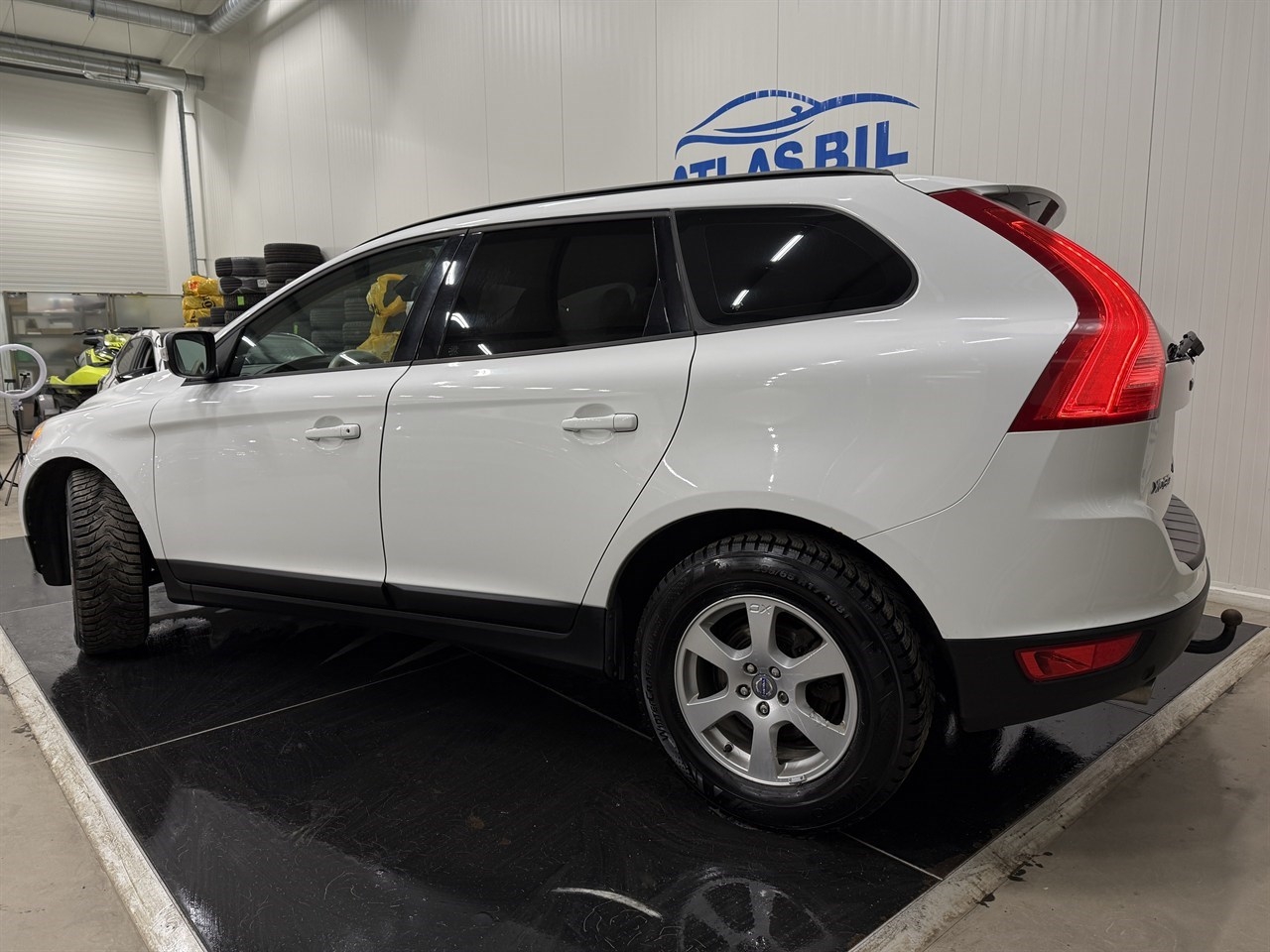 Volvo XC60 D5 AWD 215hk 2012, bild 2/50