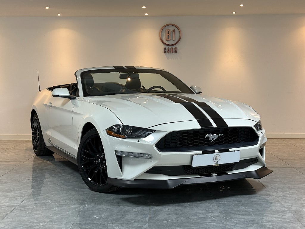 Ford Mustang Convertible SelectShift  EURO 6 LÅGMIL B-KAMERA CARPLAY