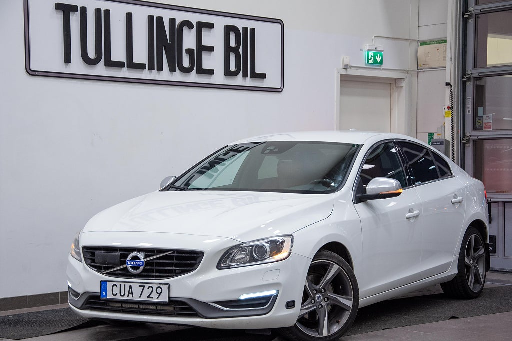Volvo S60 D4 Summum Läder Drag VoC BLIS Värm K-Bytt 19" 