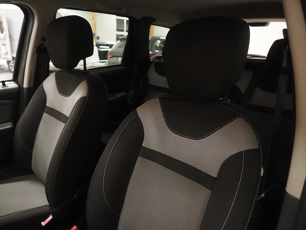 Dacia Duster 1.5 dCi Automat Black Shadow Kamera Navi PDC 2017