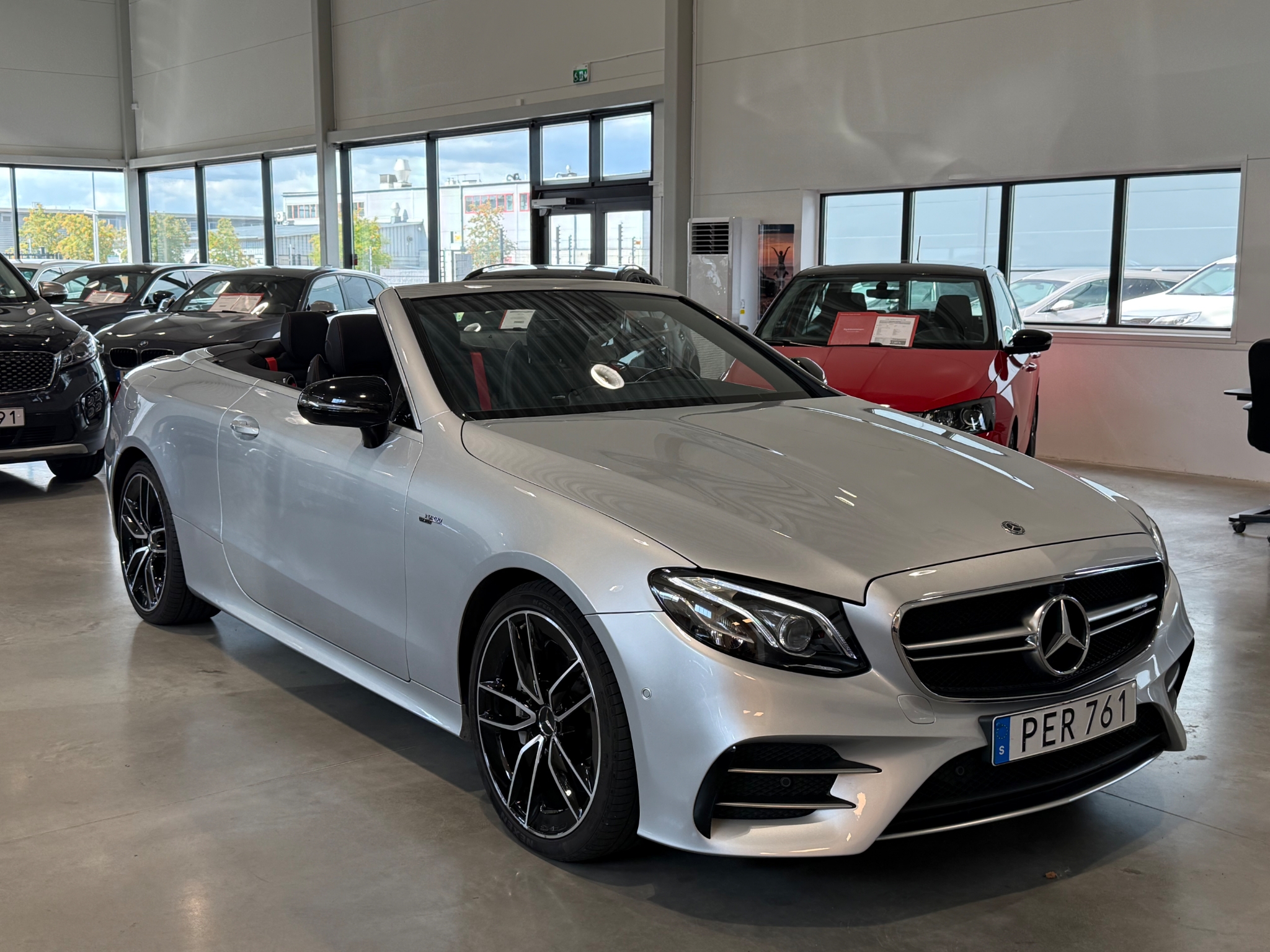 Mercedes-Benz E 2019, bild 2/33