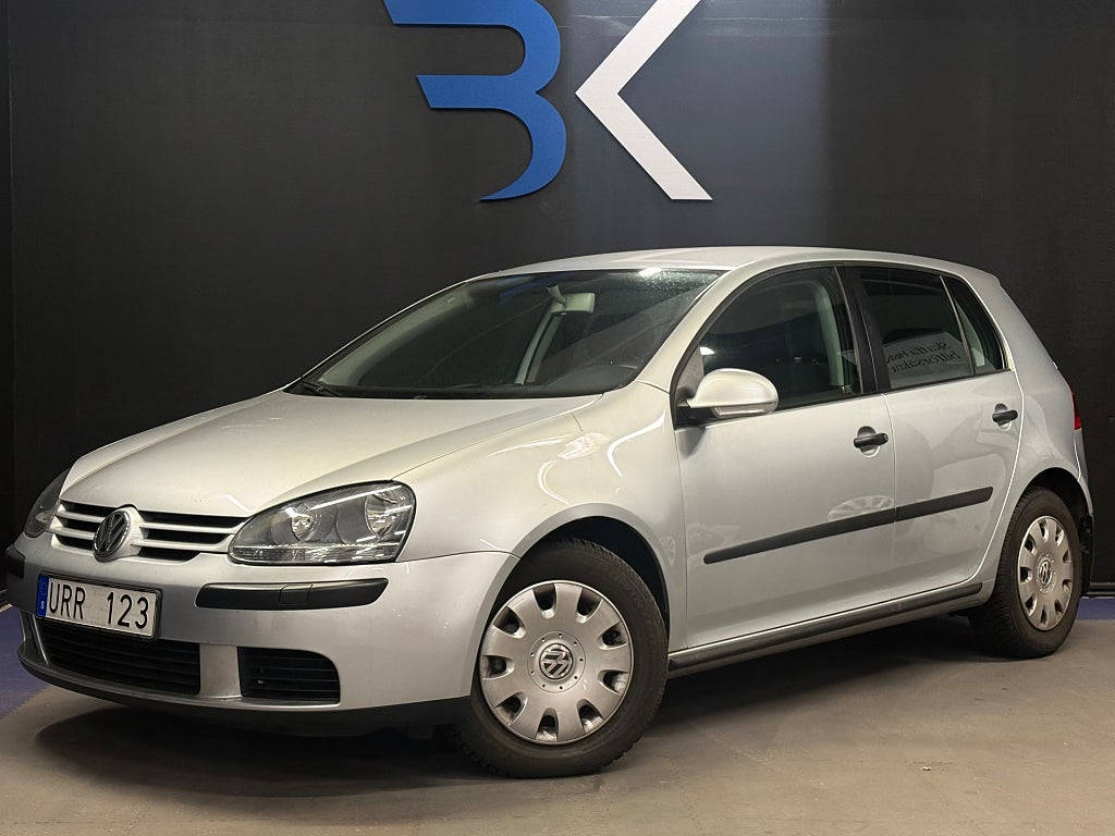 Volkswagen Golf 5-dörrar 1.6 FSI Trendline ENDAST 3695 mil | 115 hk