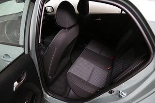 Halvkombi Kia Picanto 24 av 27