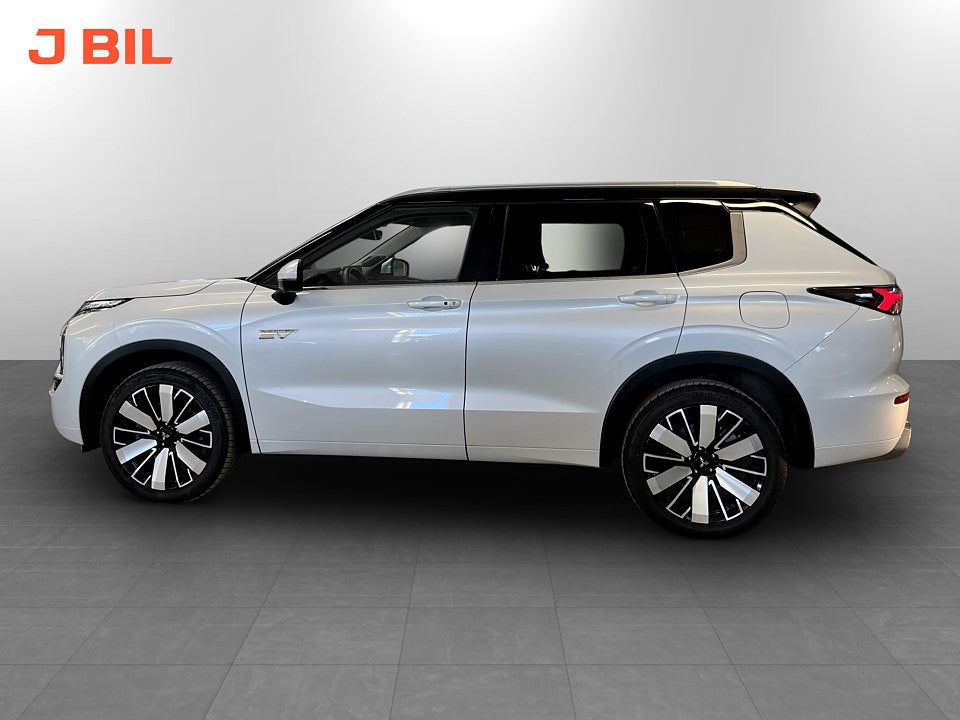 Bild på Mitsubishi Outlander Instyle PHEV 306k Aut 4WD PANO SKINNKLÄDSEL