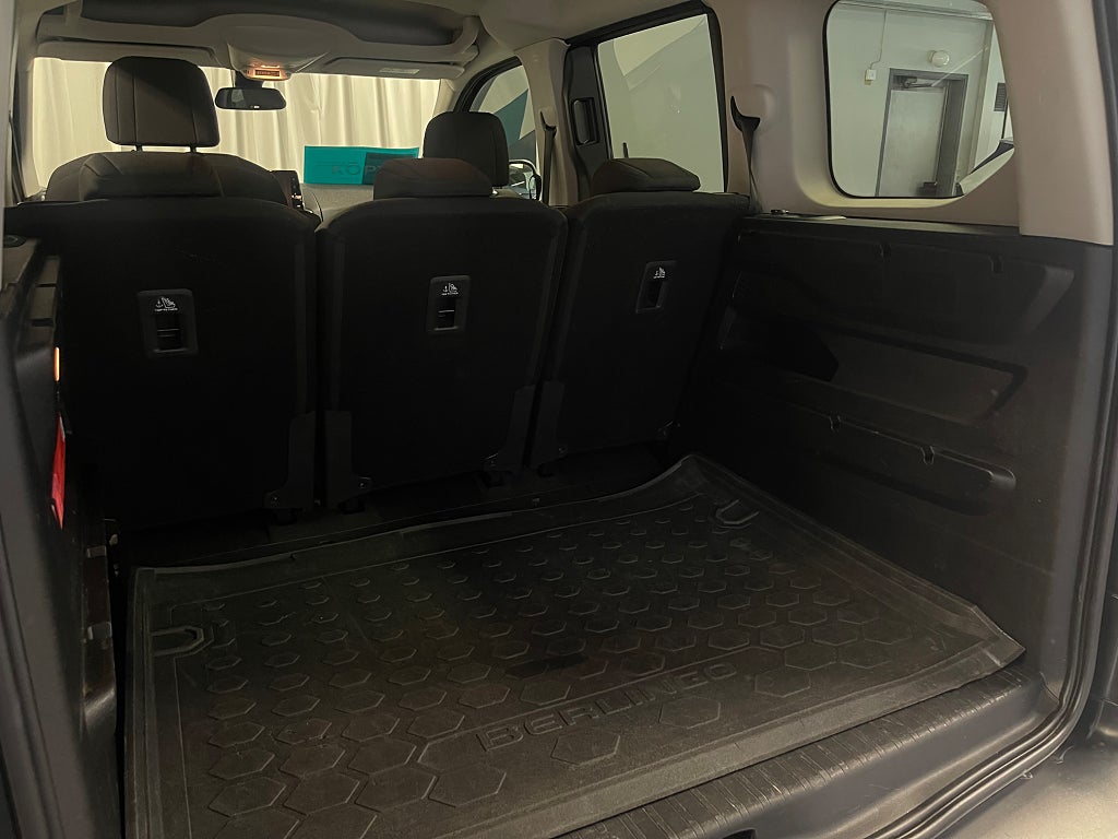 Citroën Berlingo 1.2 PT 130hk Aut DRAG M-Värmare LED-Ramp Apple Head up bild 19