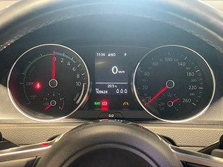 Halvkombi Volkswagen Golf 15 av 22